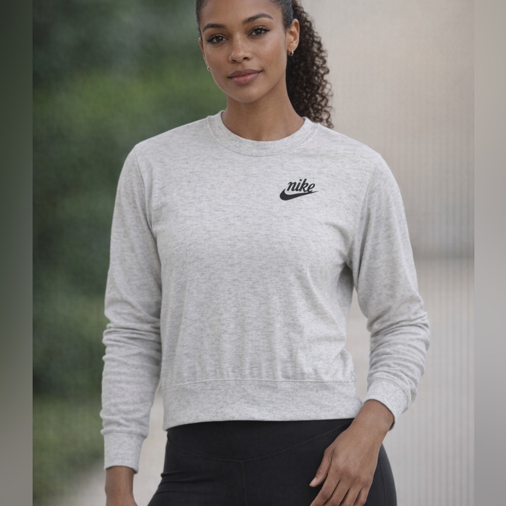 NWOT Nike Sportswear Organic Cotton Gym Vintage Women’s Crew